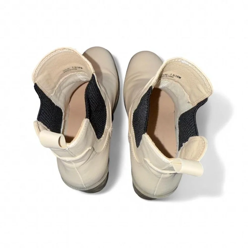 CREAM ANKLE BOOTS CHUNKY‎ RUBBER HEELS LADIES 7.5 BY CHINESE LAUNDRY